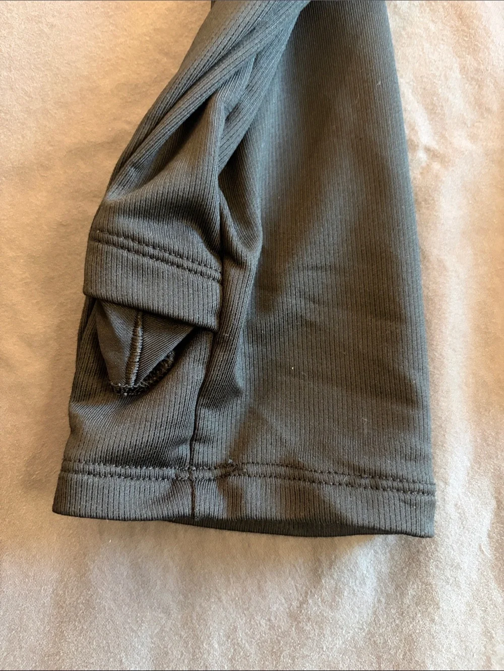Nike men quarter